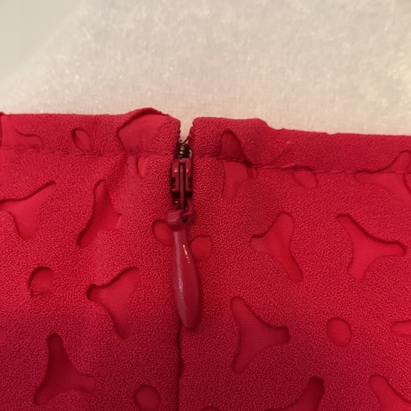 J.CREW HOT PINK A-LINE DRESS WITH LASER CUT FLORAL DESIGN - Picture 5 of 8